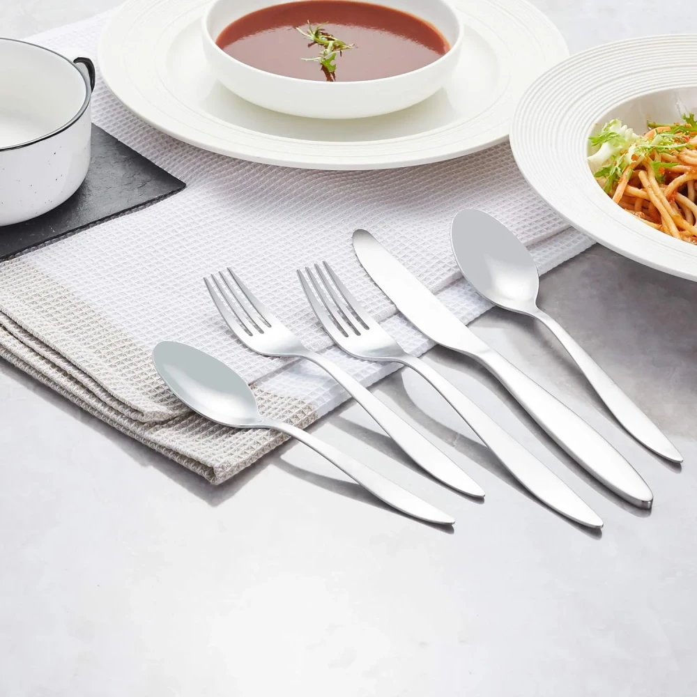 Amazon Basics 20-Piece Stainless Steel Satin Matte Flatware Set, Service for 4